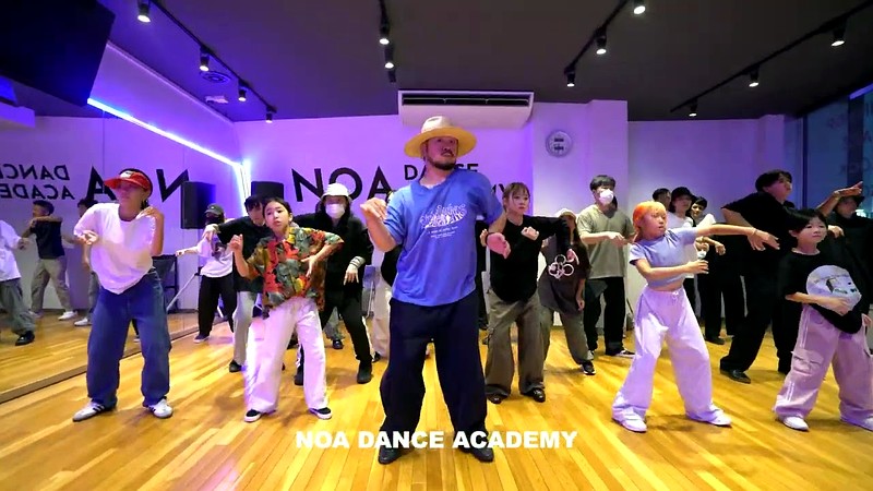 Noa Dance Academy, Tokio